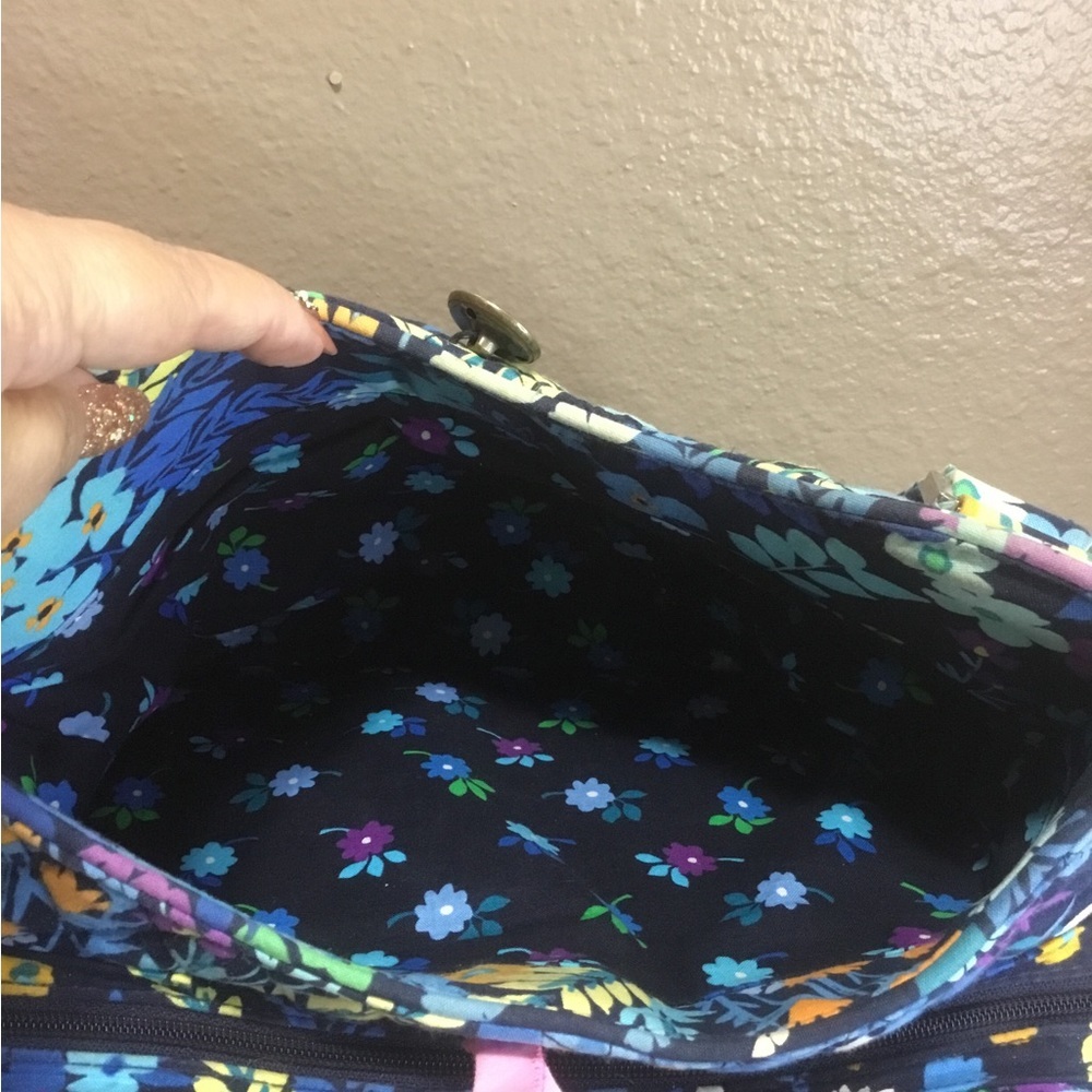 VERA BRADLEY BLUE FLORAL BAG - Picture 12 of 16